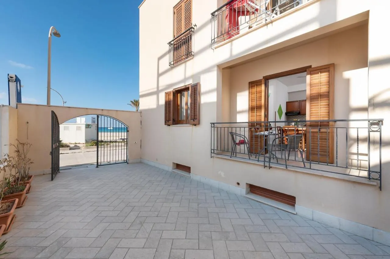 I Tre Golfi Beach Apartments San Vito Lo Capo Italy