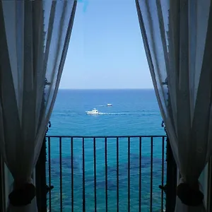 Calypso Cefalu